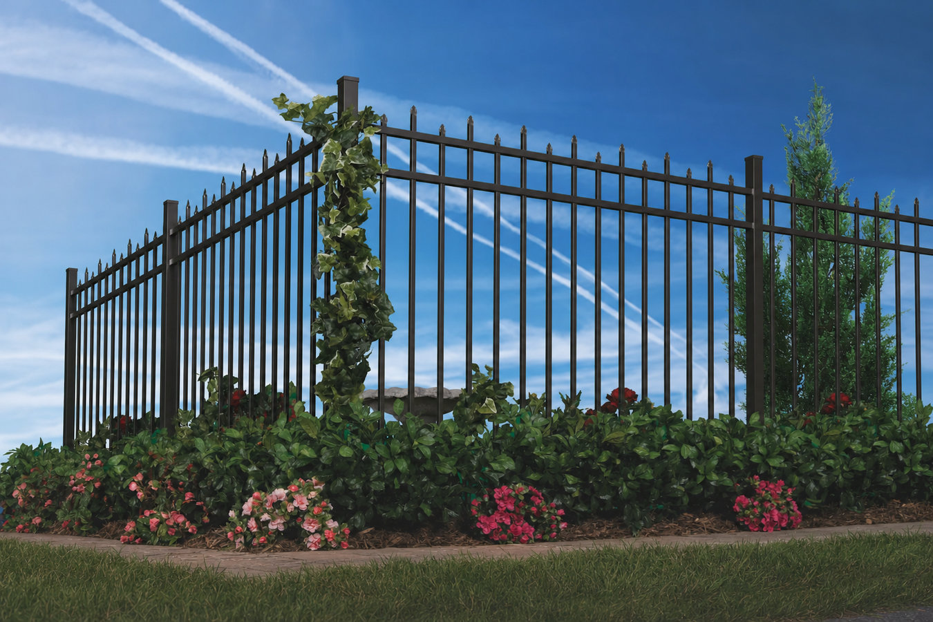 Aluminum fence installation in Palmdale, CA